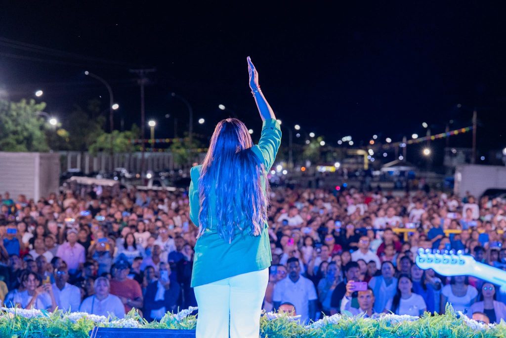 1 adoración en Caicara