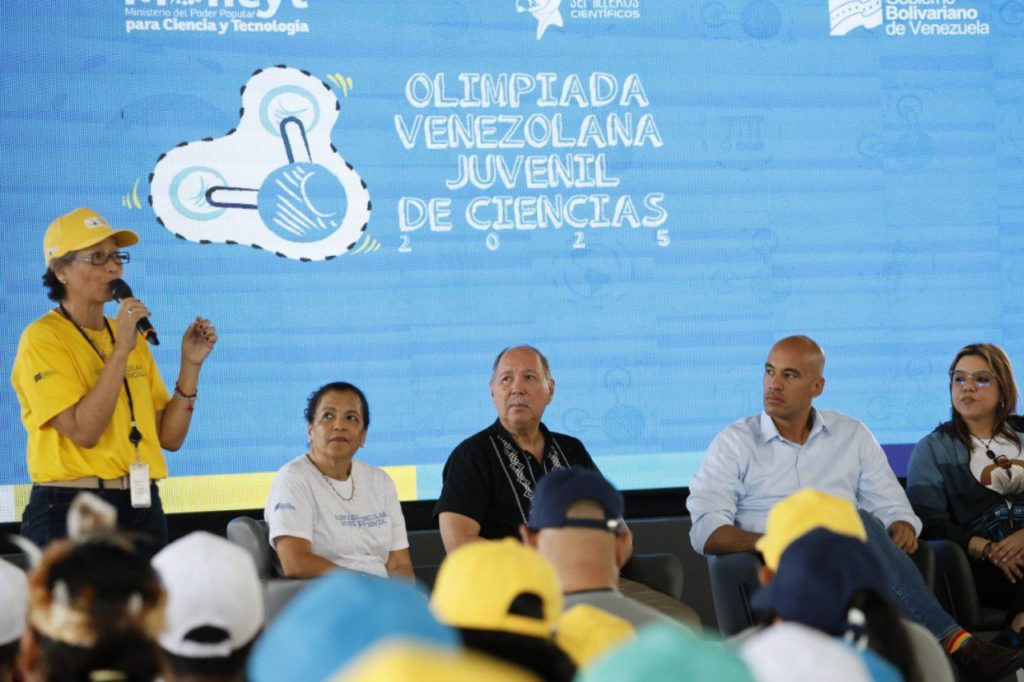 4902390047089733696-1024x682