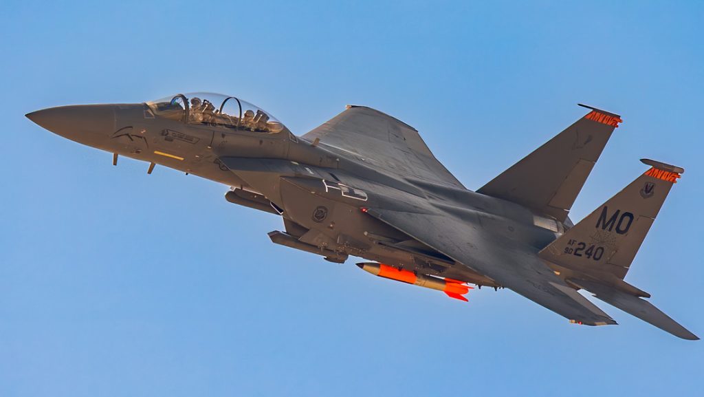 687e594be9ff71496f6ffe63