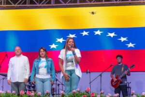 2 Noche de adoración Piar