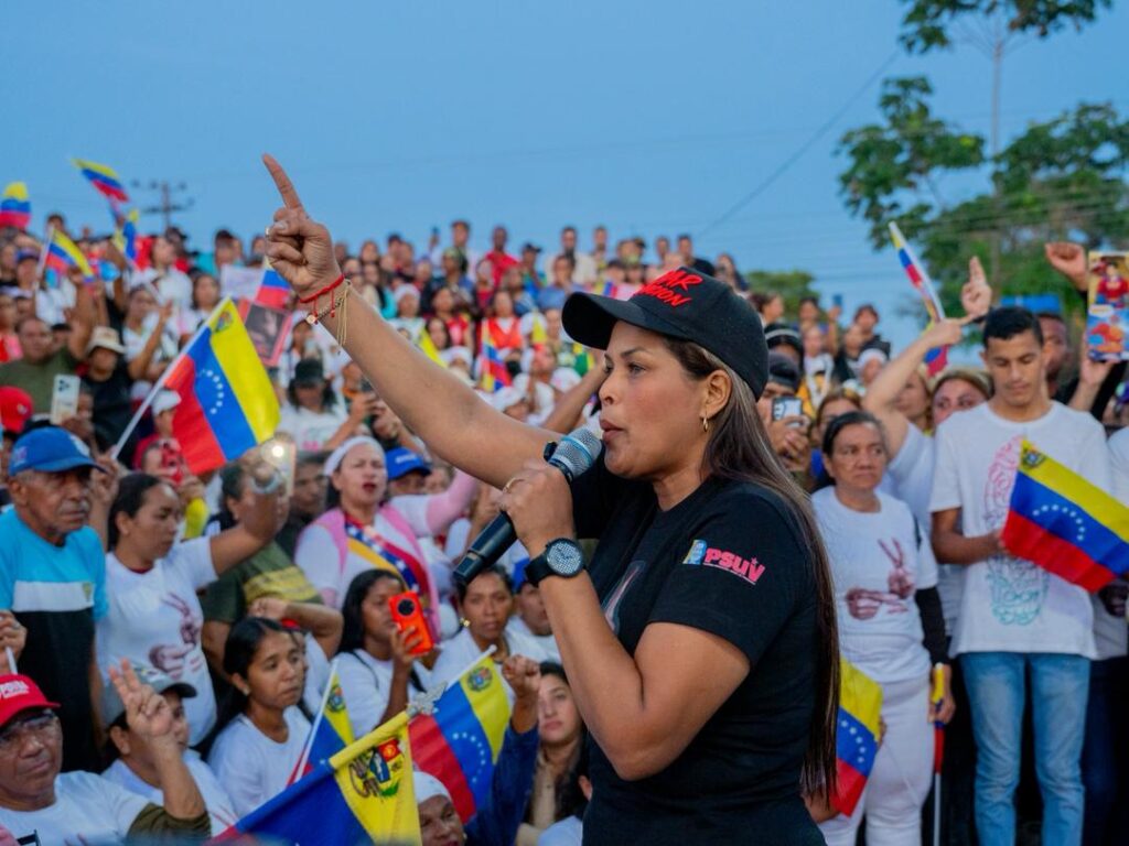 6 mujeres en movilización