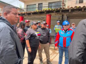 Gobernación de Bolívar envió 40 toneladas más de alimentos y proteínas a La Guaira